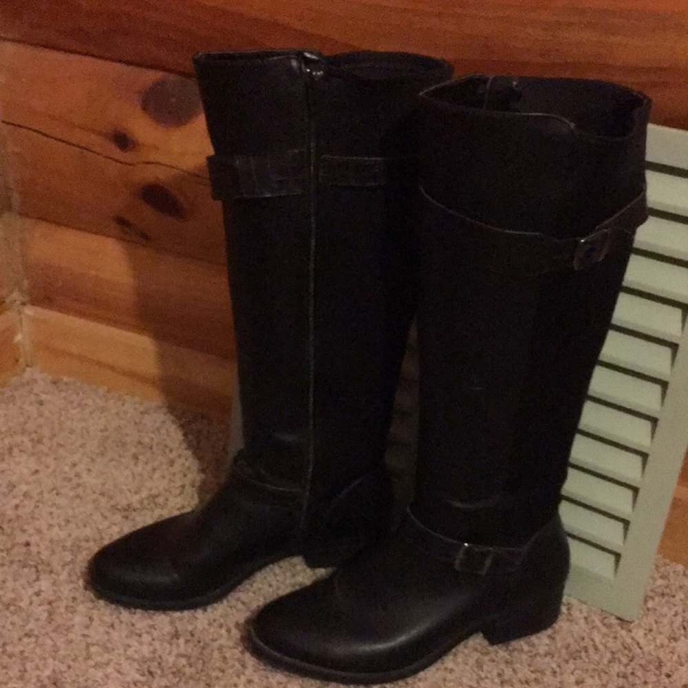 BOOTS by LAURA ASHLEY